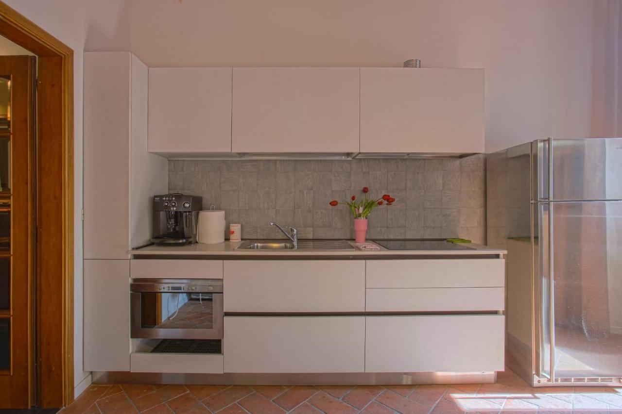 Classy Apartment - Hosted By Sweetstay Флоренция Екстериор снимка